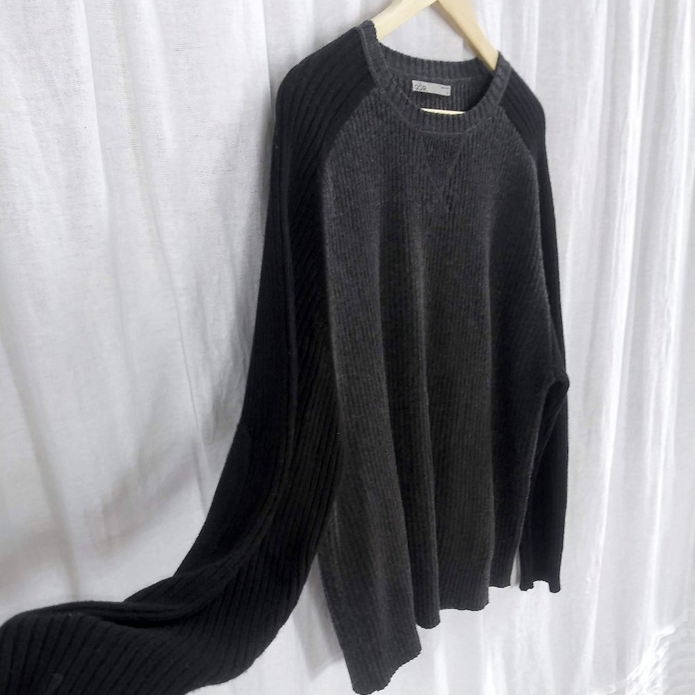 QOR Cashmere blend Gray & Black ribbed sweater L